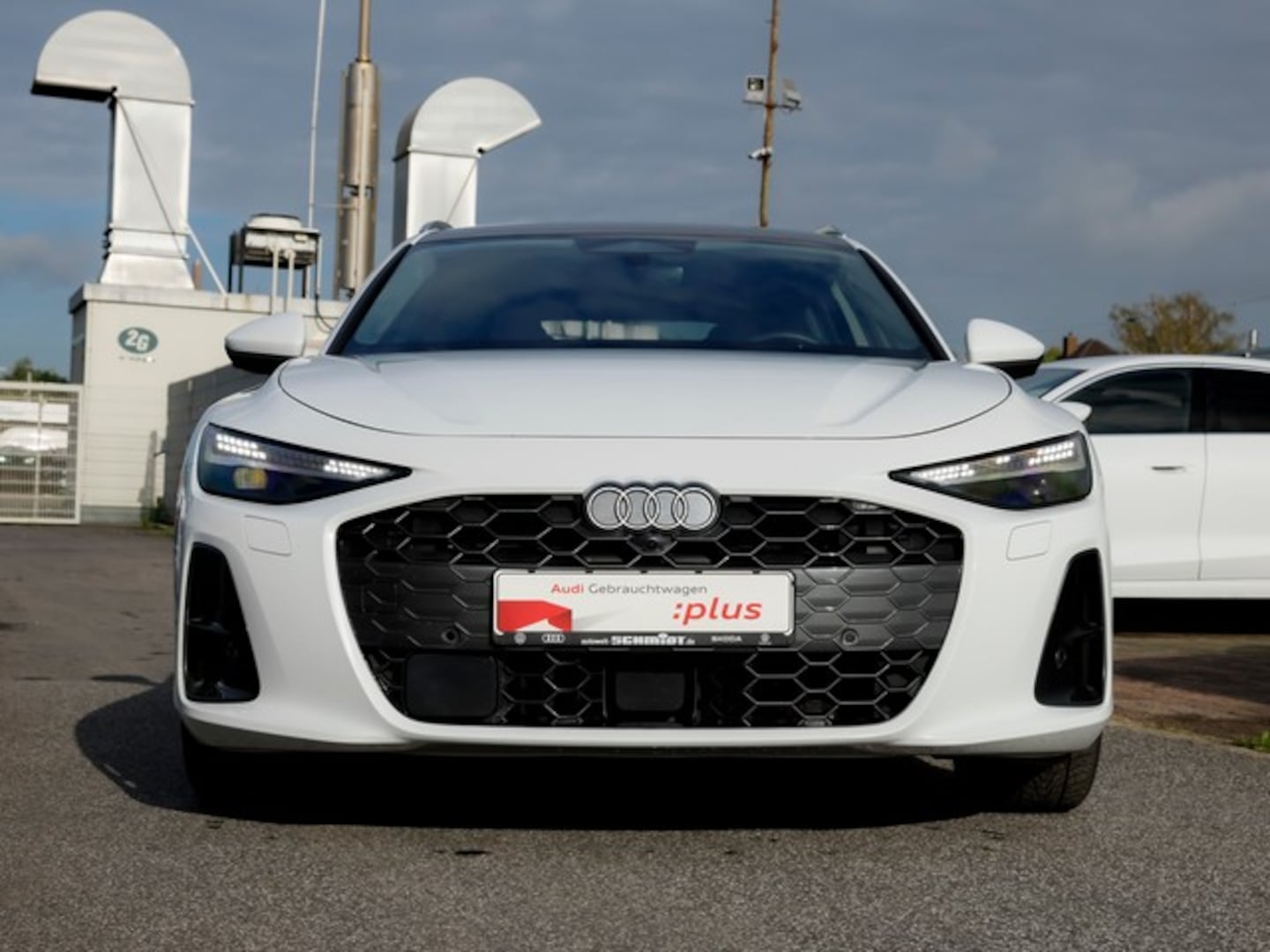 Bild über Audi A6 Avant TFSI 150 kW S tronic - für weitere Informationen kontaktieren Sie den Audi Partner
