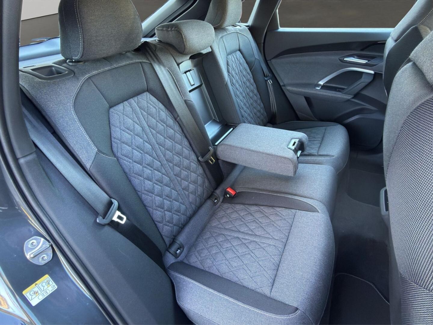 Bild über Audi Q5 Sportback TDI quattro 150 kW S tronic - für weitere Informationen kontaktieren Sie den Audi Partner