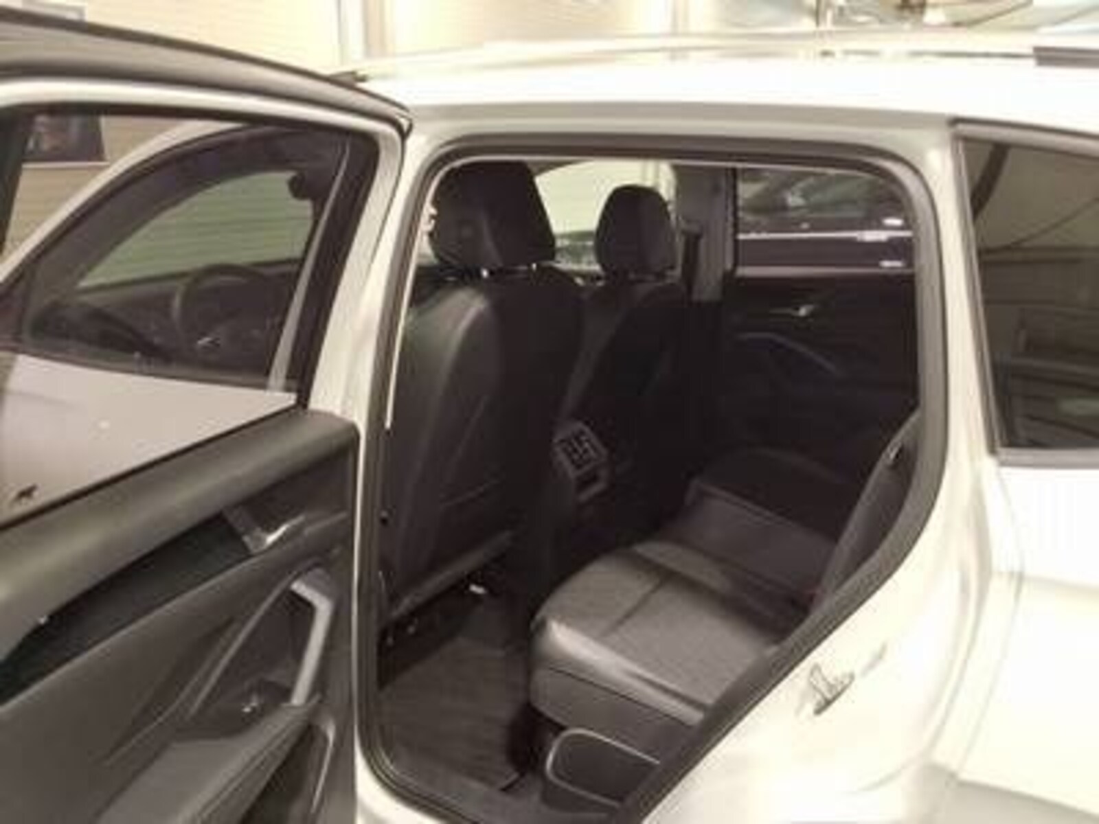 Volkswagen Tiguan – Bild 5