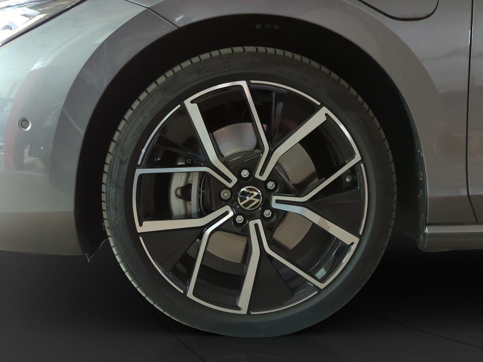 Volkswagen Passat Elegance
