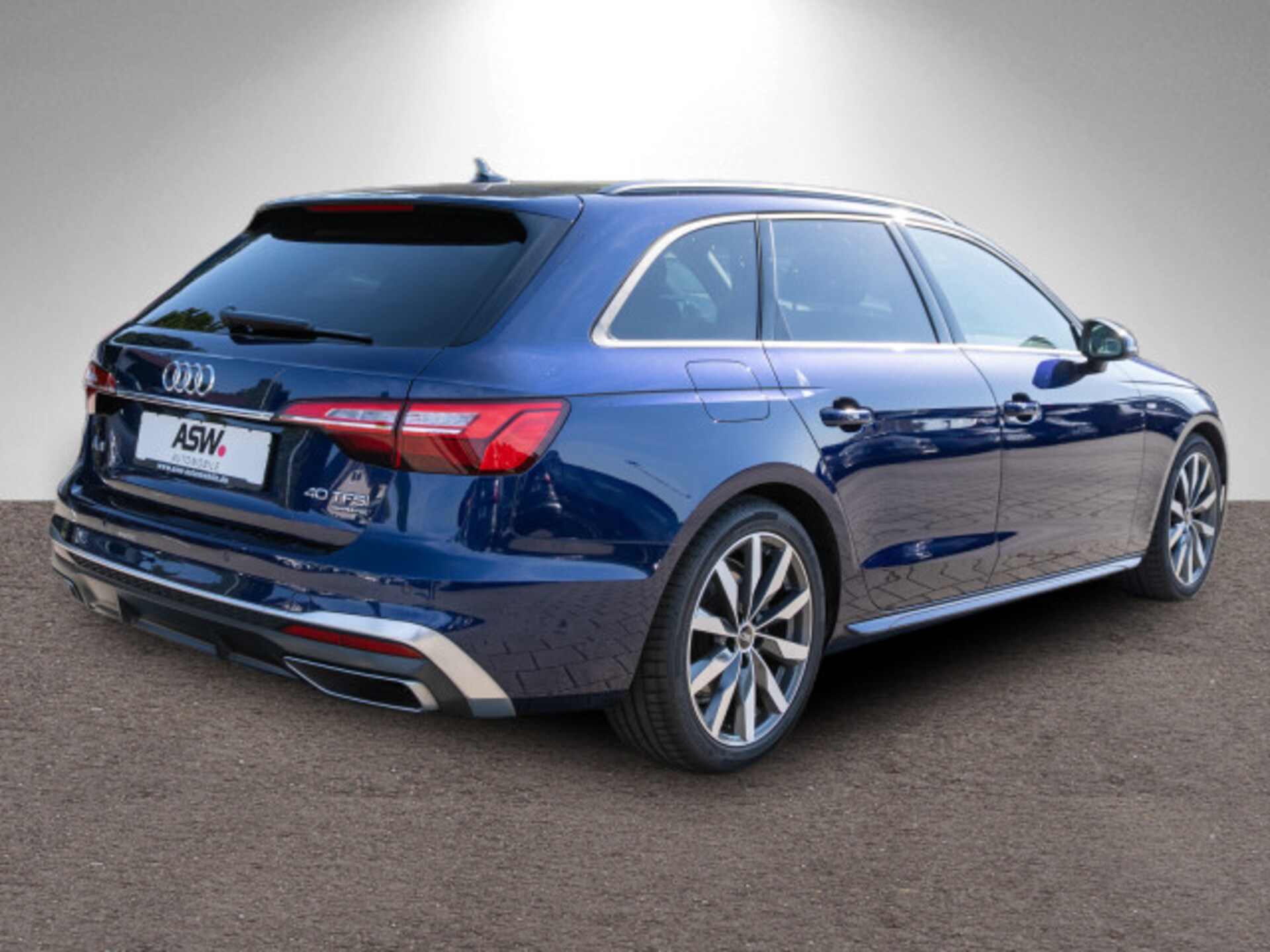 Audi A4 Avant S line