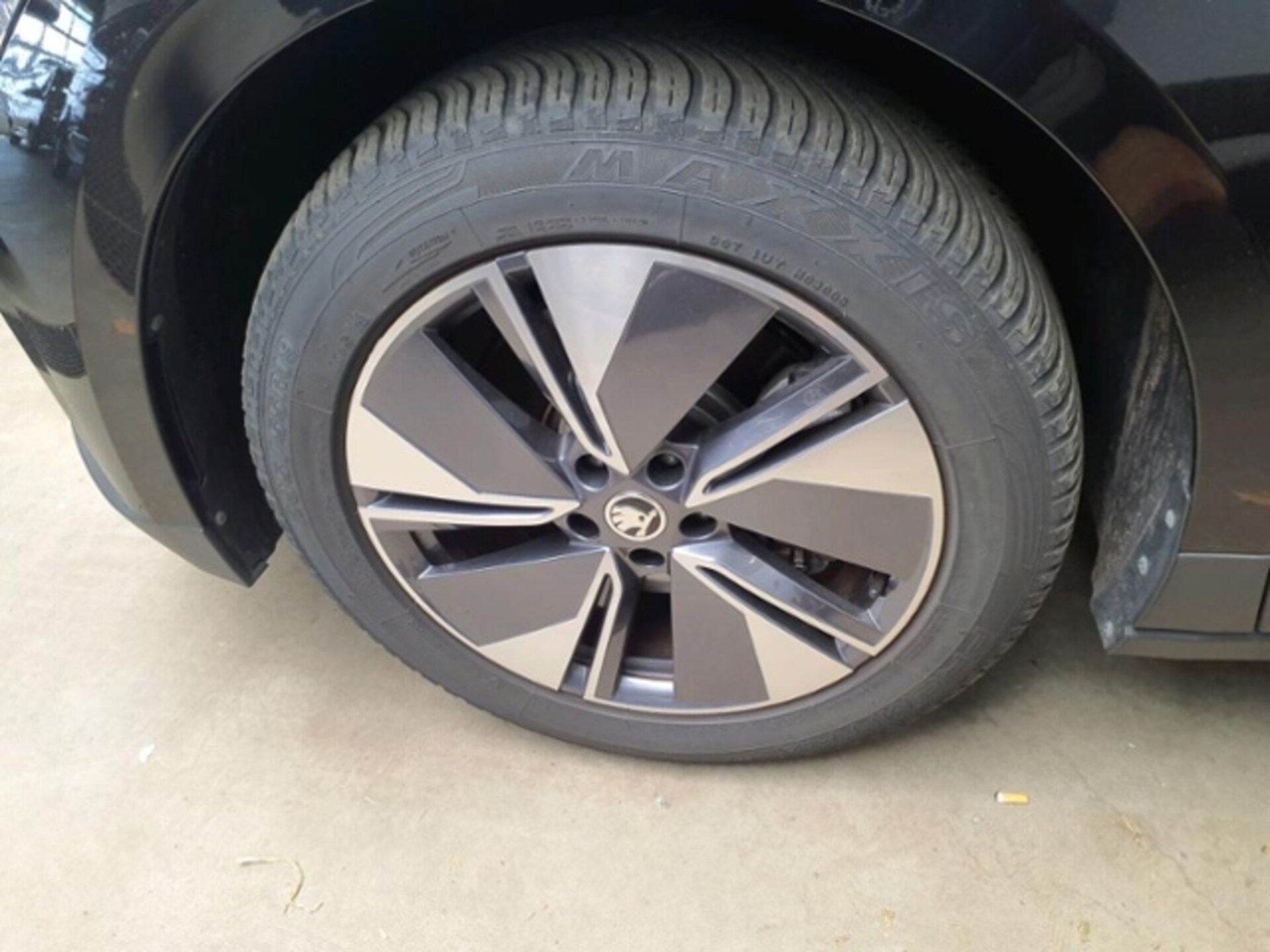 Skoda Enyaq 85x