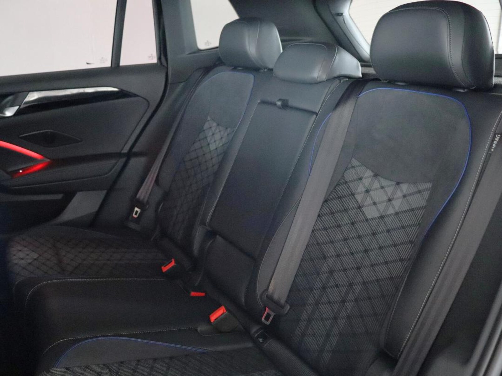 Volkswagen Tiguan – Bild 17