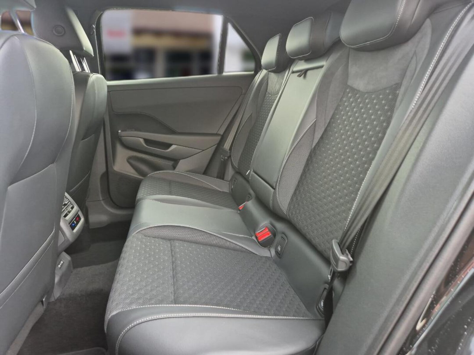 Volkswagen T-Roc – Bild 11