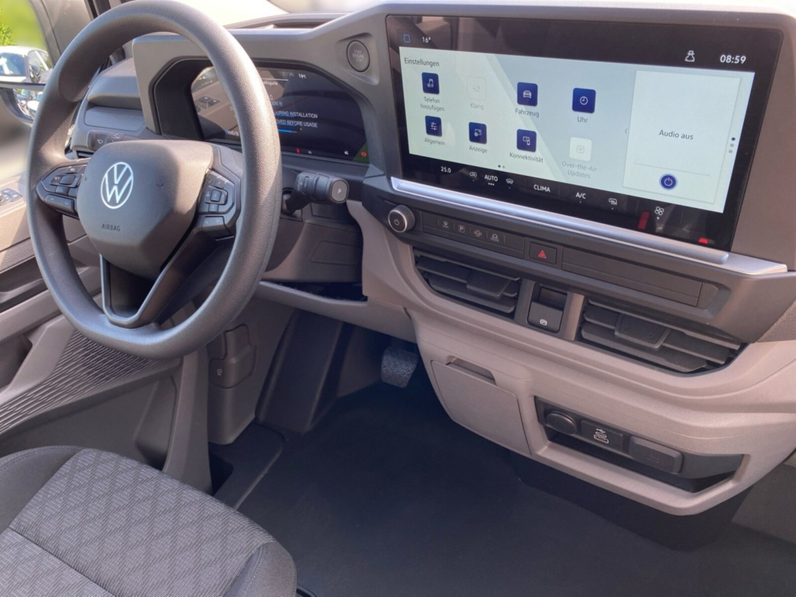 Volkswagen Transporter Kasten langer Radstand – Bild 7