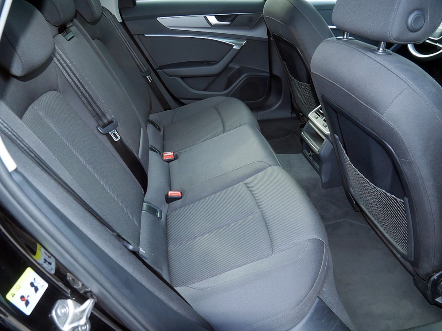 Bild über Audi A6 Avant 45 TFSI S tronic - für weitere Informationen kontaktieren Sie den Audi Partner