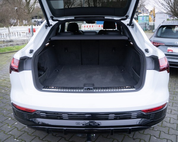 Image about Audi SQ8 Sportback e-tron e-tron quattro