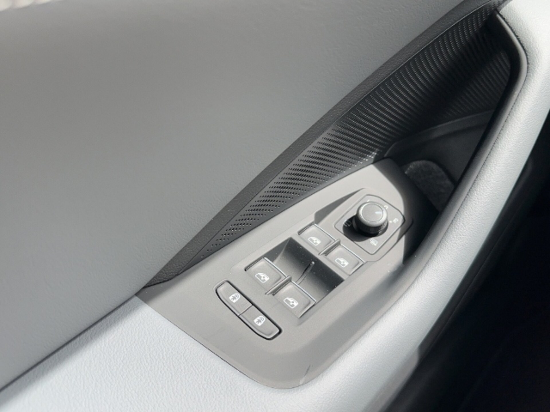 Volkswagen Passat Elegance