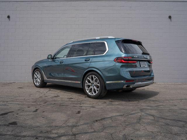 2023 BMW X7