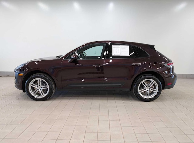 2025 Porsche Macan