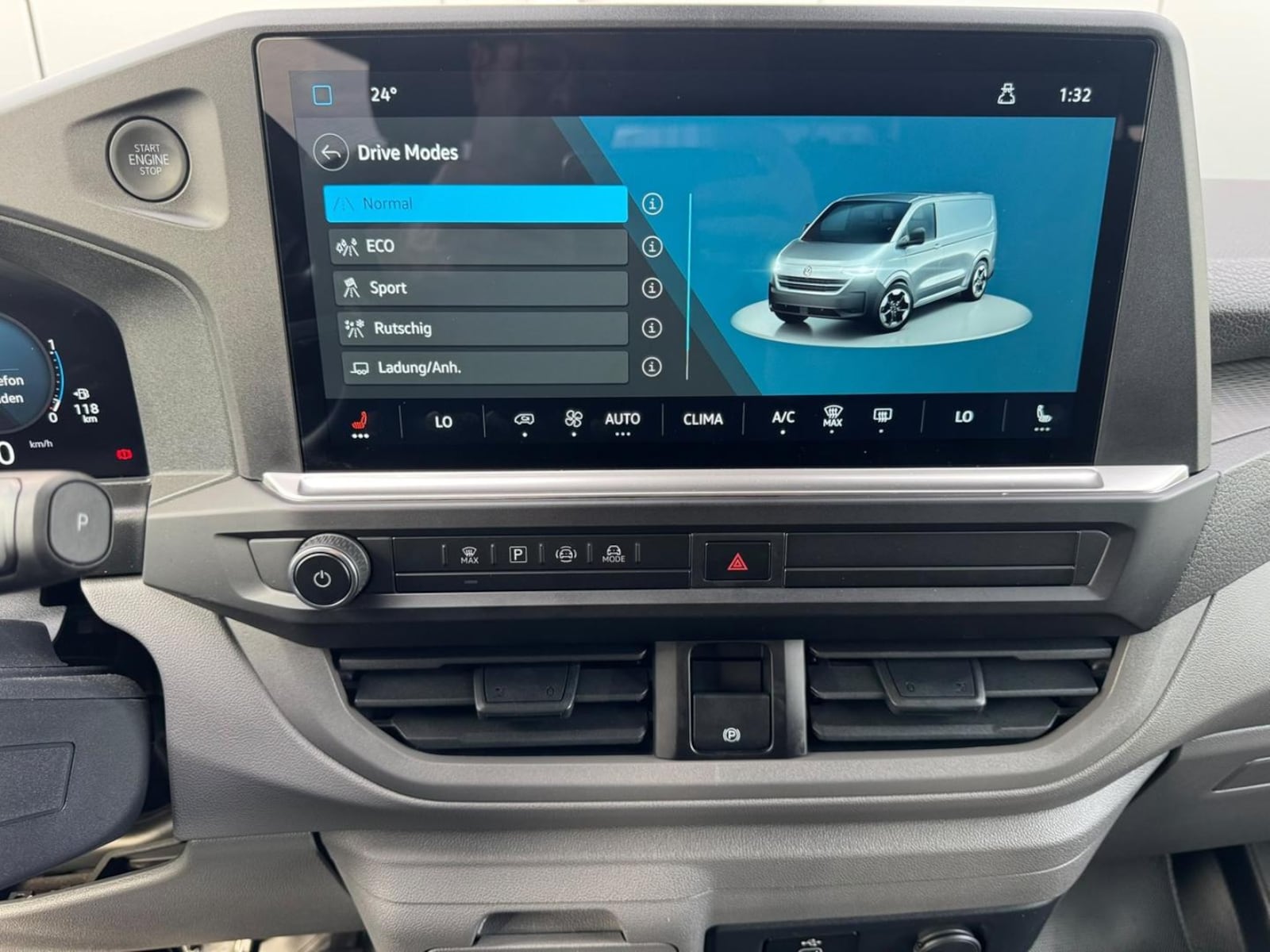 Volkswagen Transporter Kombi langer Radstand – Bild 6