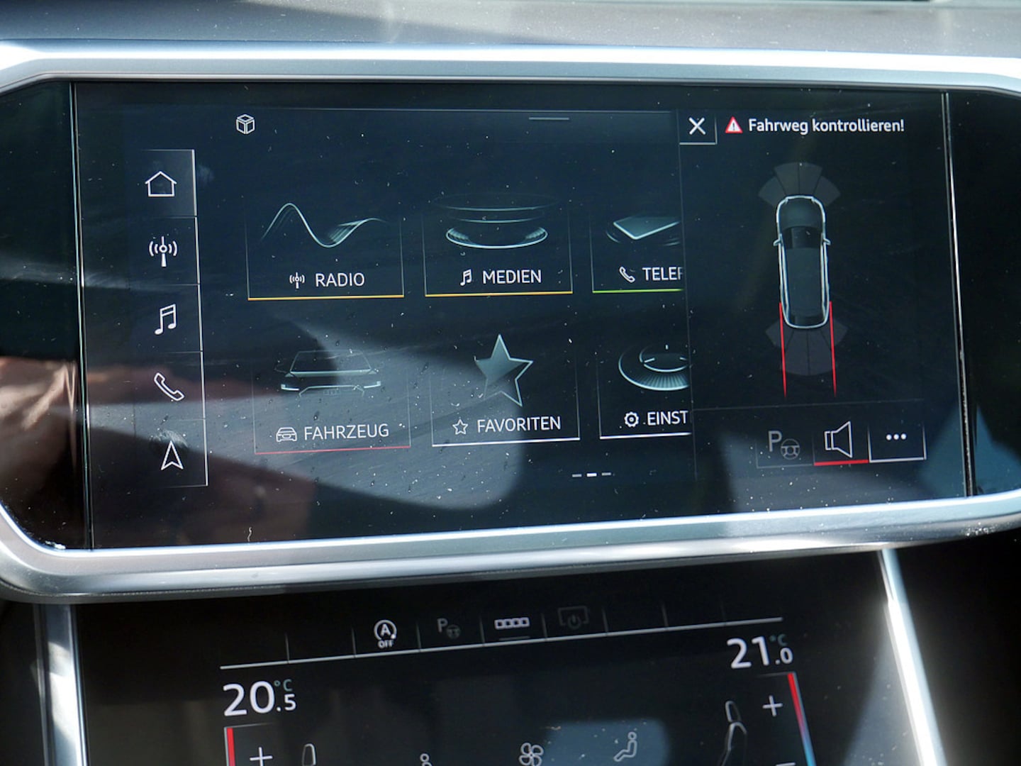 Bild über Audi A6 Avant 45 TFSI S tronic - für weitere Informationen kontaktieren Sie den Audi Partner