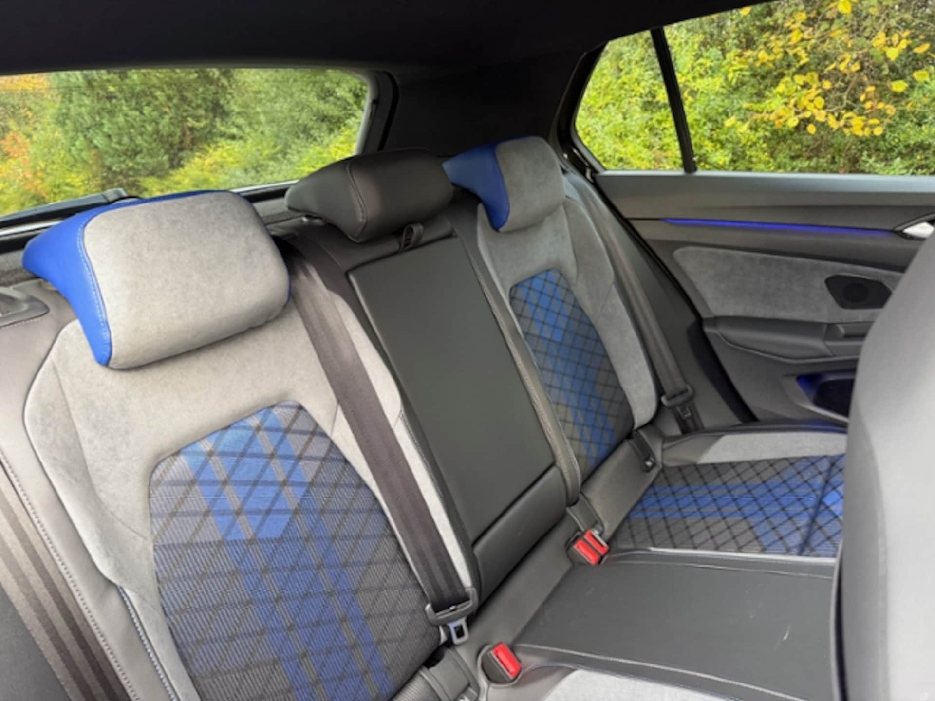 Volkswagen Golf R Black Edition