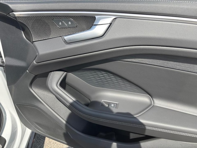 2026 Audi A6 Premium Plus - Photo 31