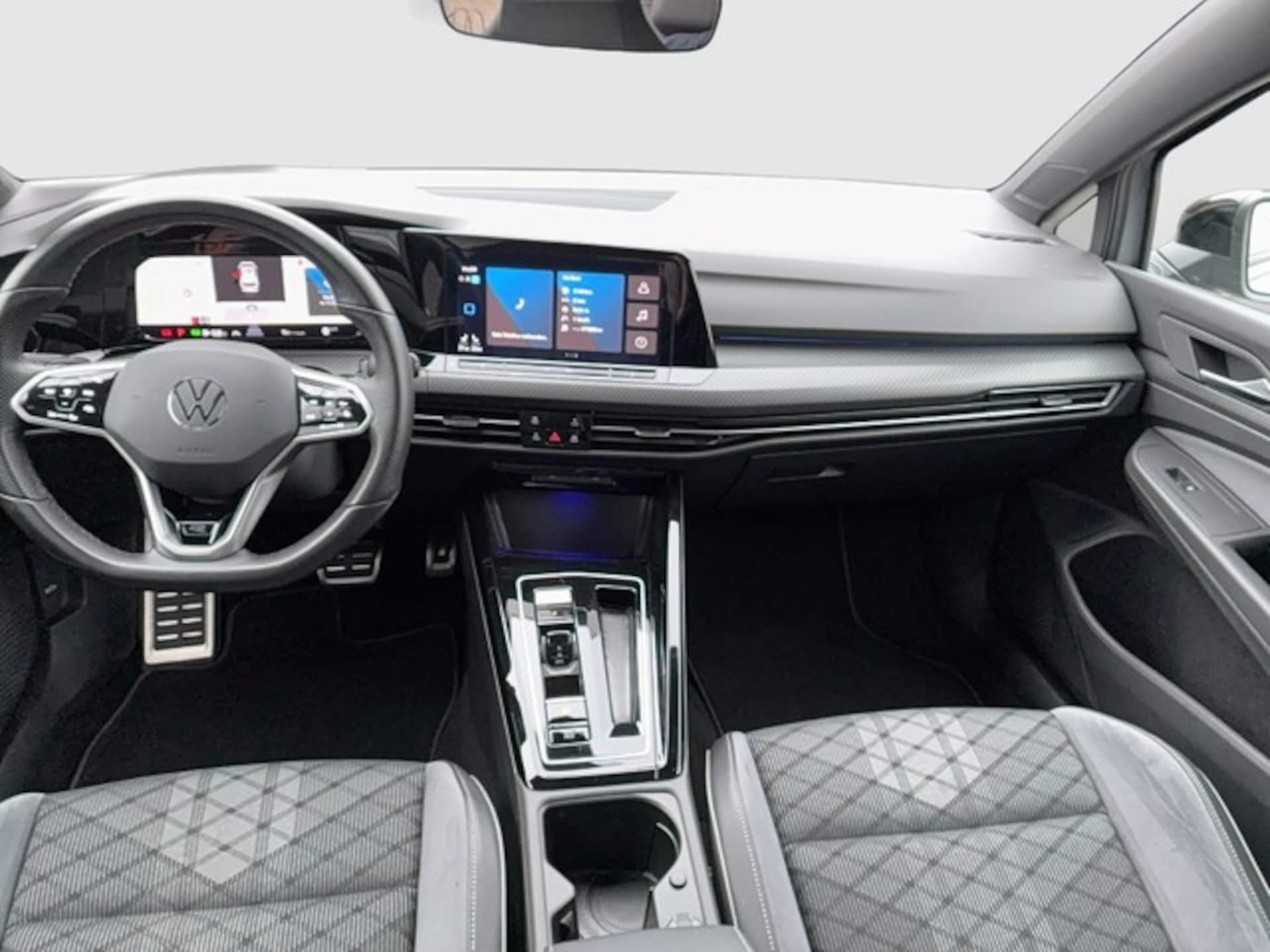 Volkswagen Golf Variant R-Line