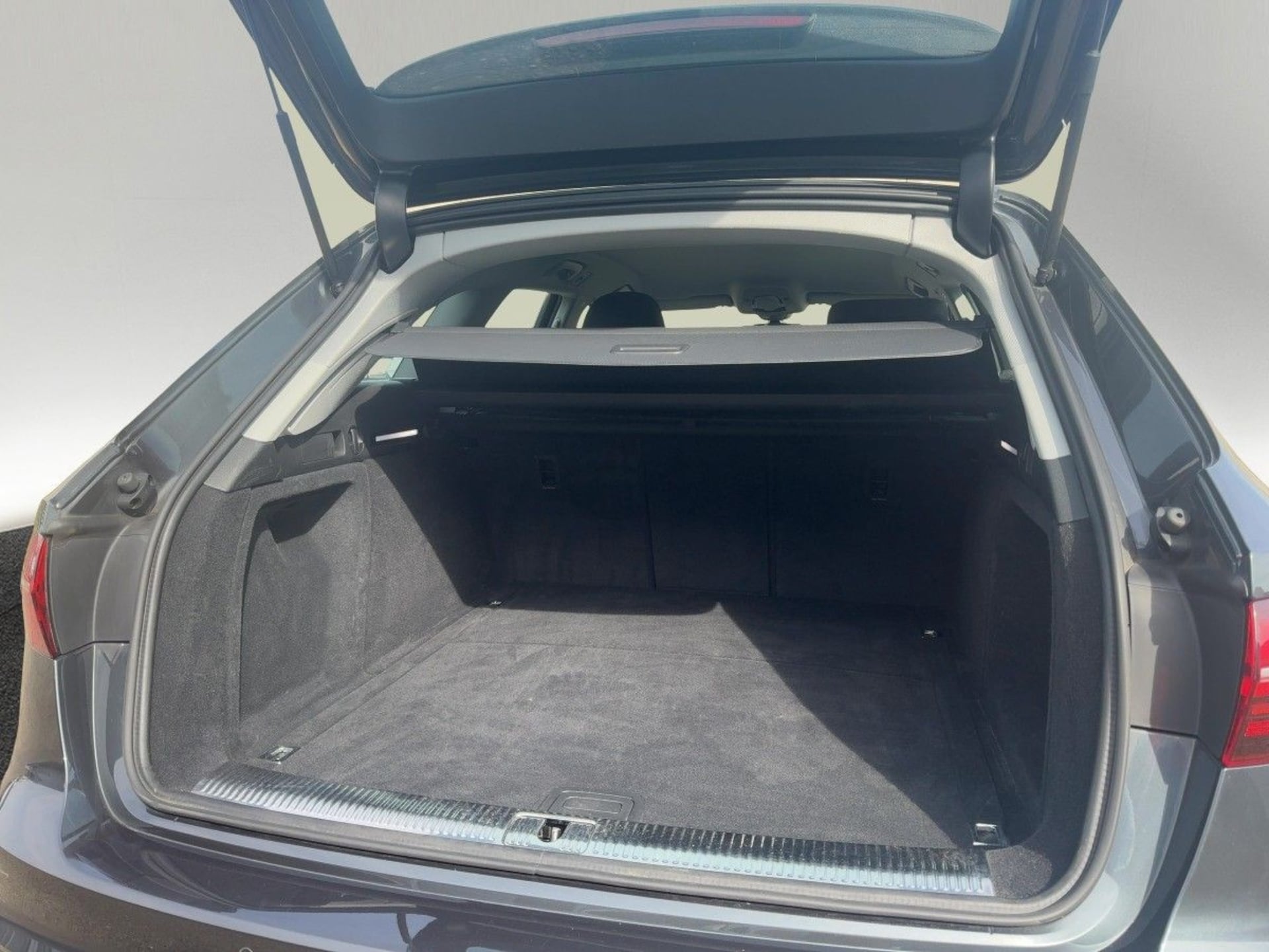 Audi A4 Avant Advanced