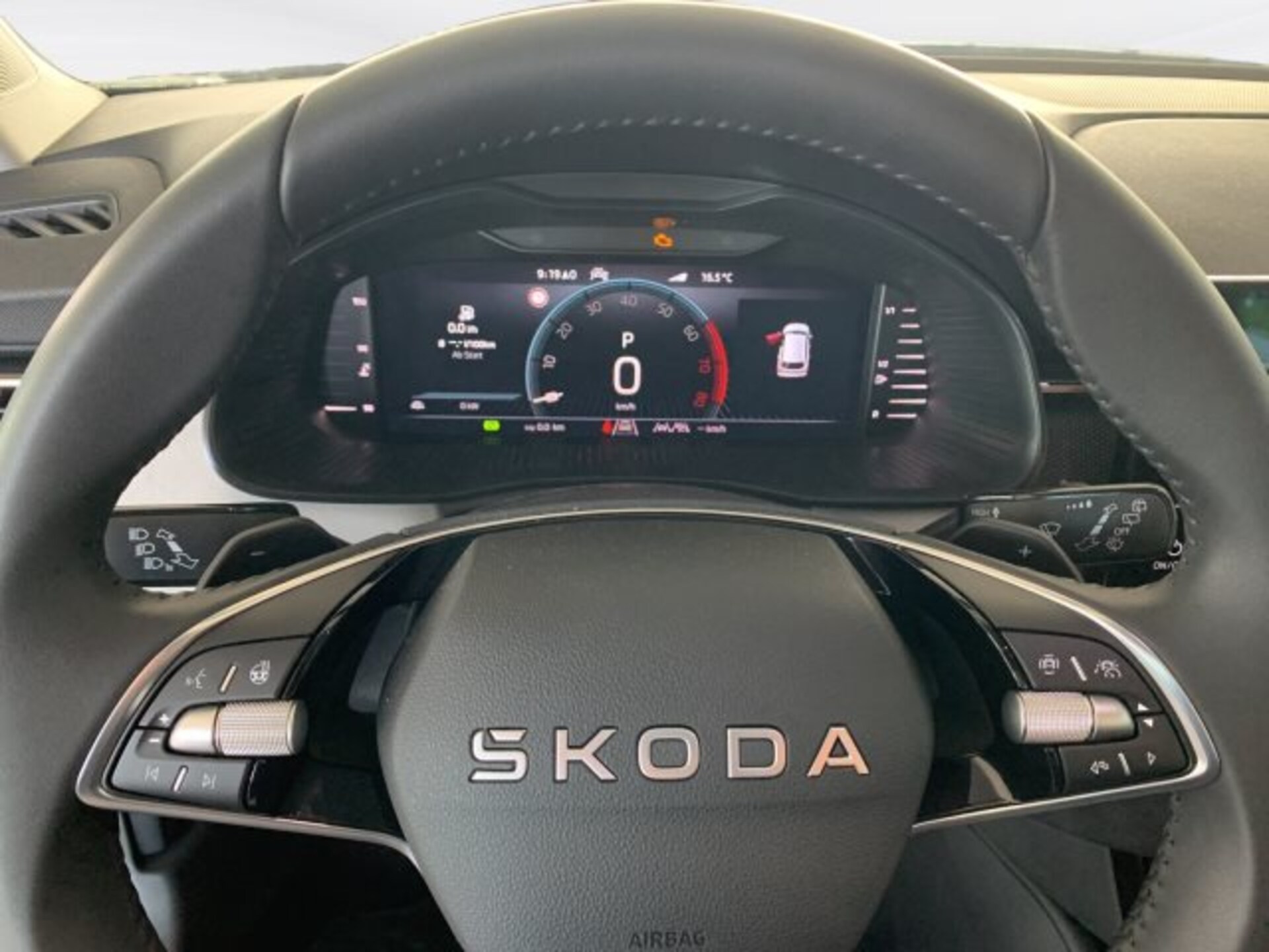 Skoda Kamiq Tour