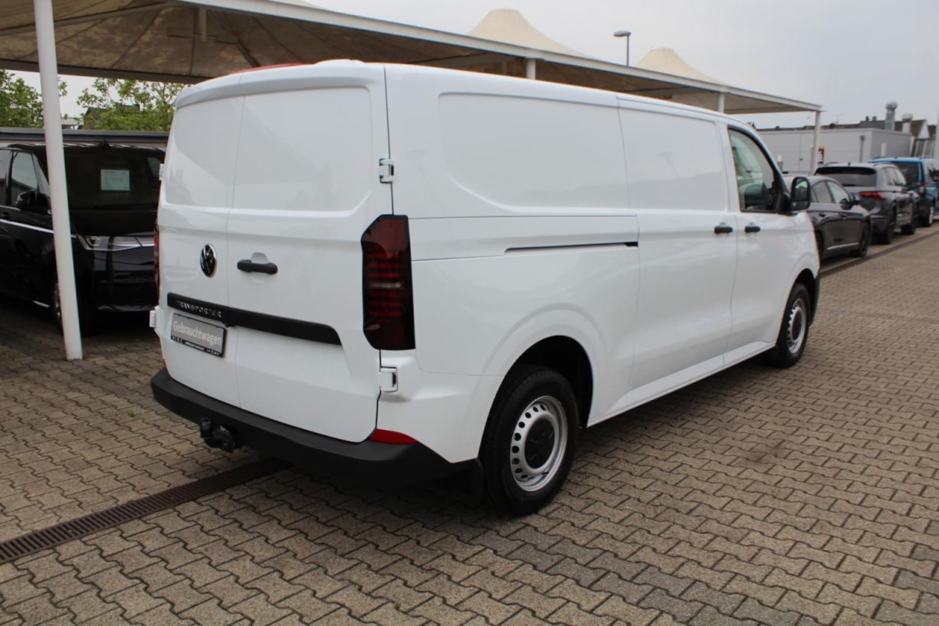 Volkswagen Transporter Kasten langer Radstand