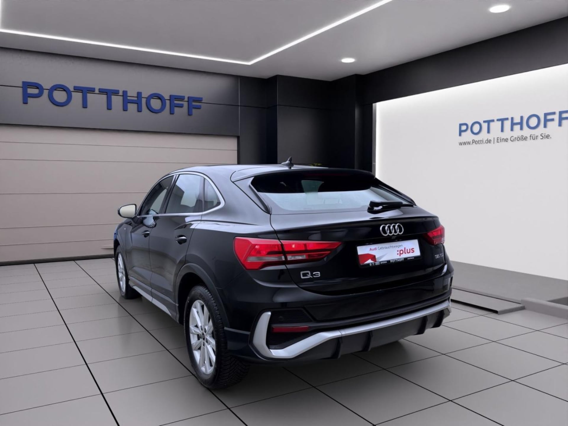 Audi Q3 Sportback S line