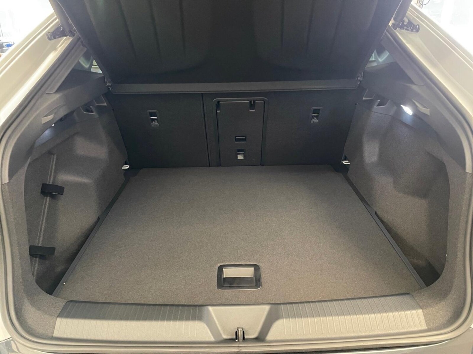 CUPRA Tavascan – Bild 17