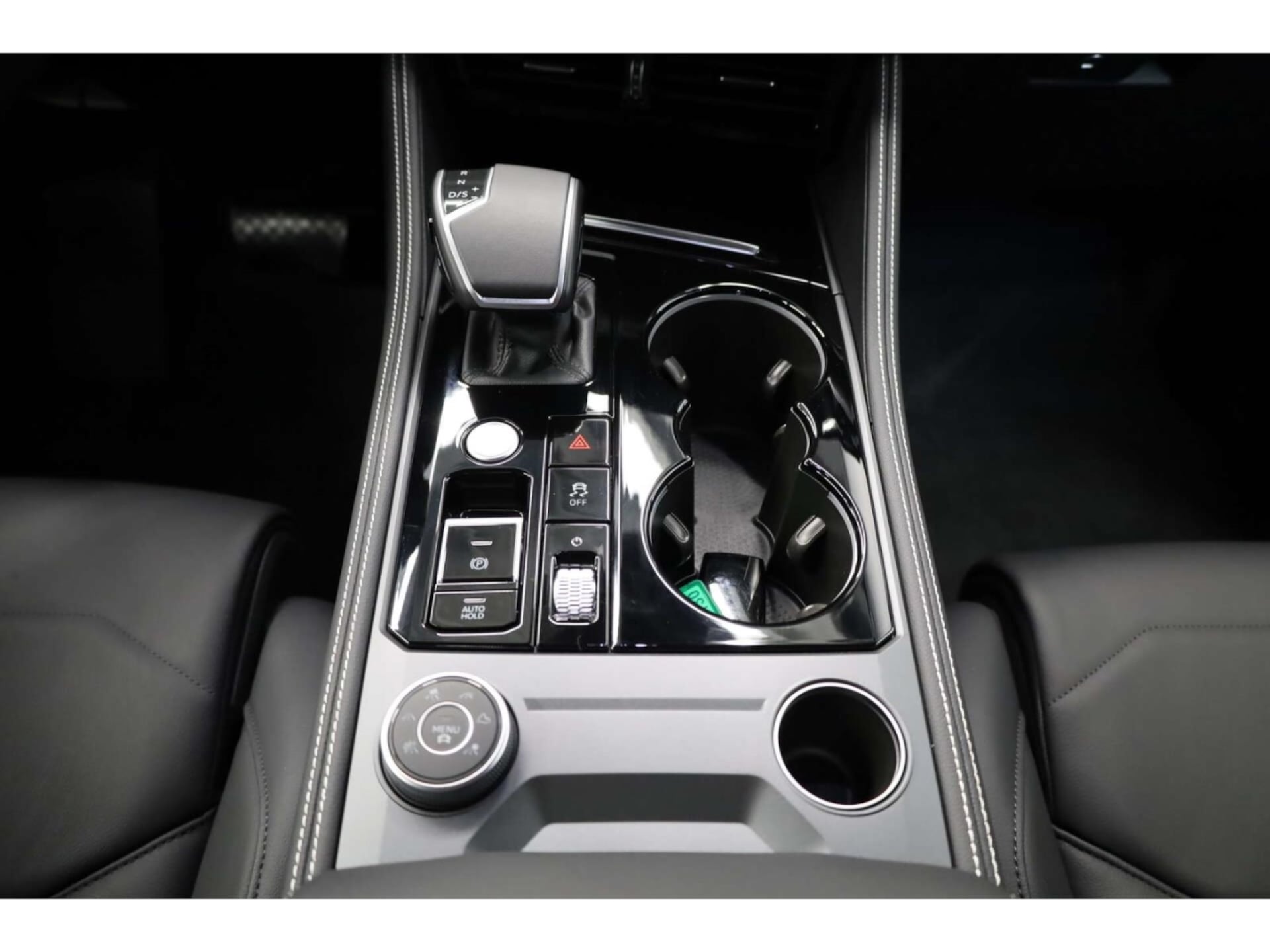 Volkswagen Touareg Basis-Modell