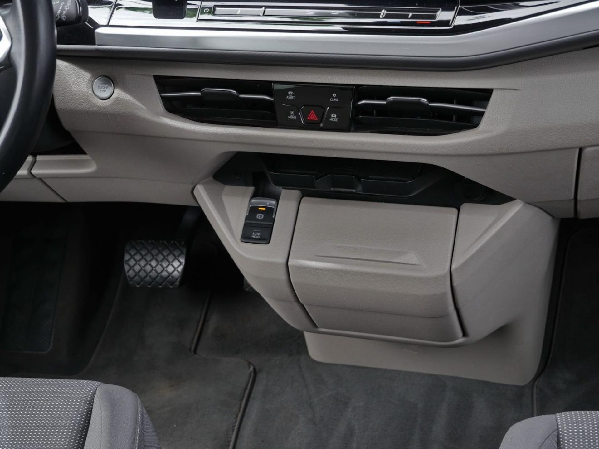 Volkswagen Multivan Life