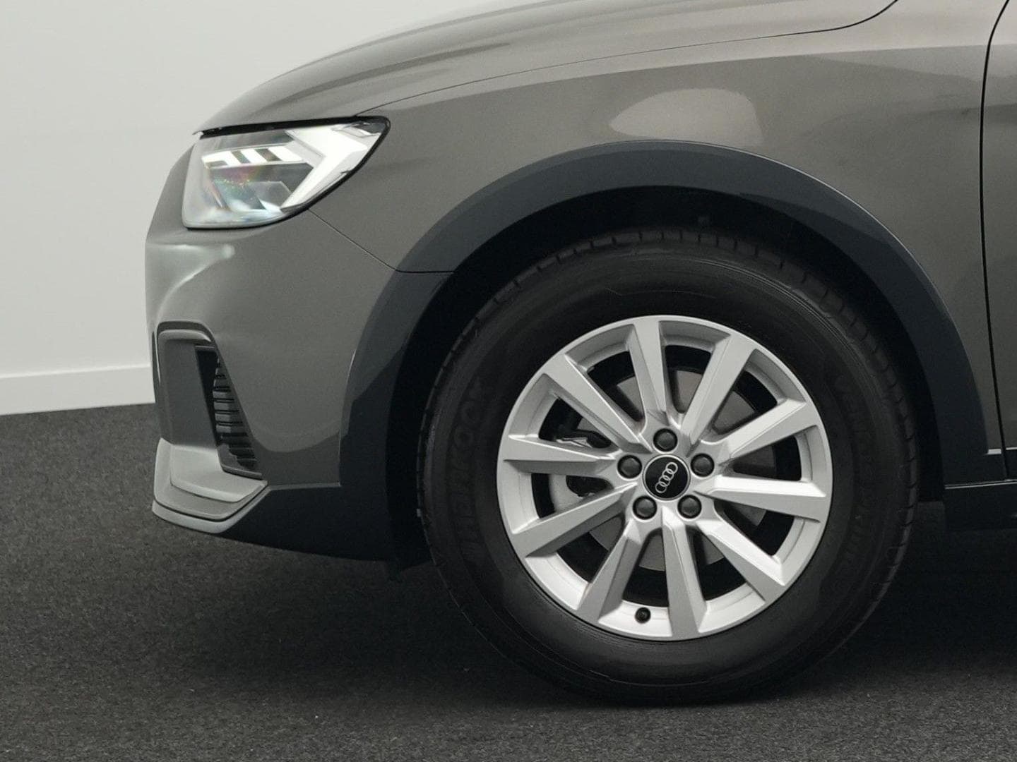 Bild über Audi A1 allstreet 30 TFSI S tronic - für weitere Informationen kontaktieren Sie den Audi Partner
