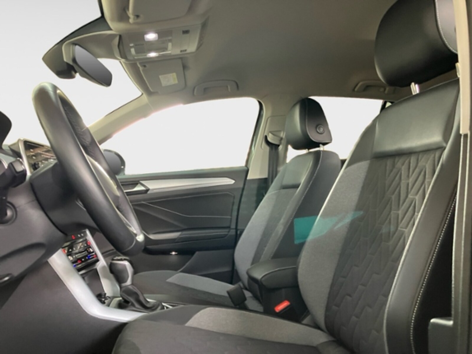 Volkswagen T-Roc – Bild 8