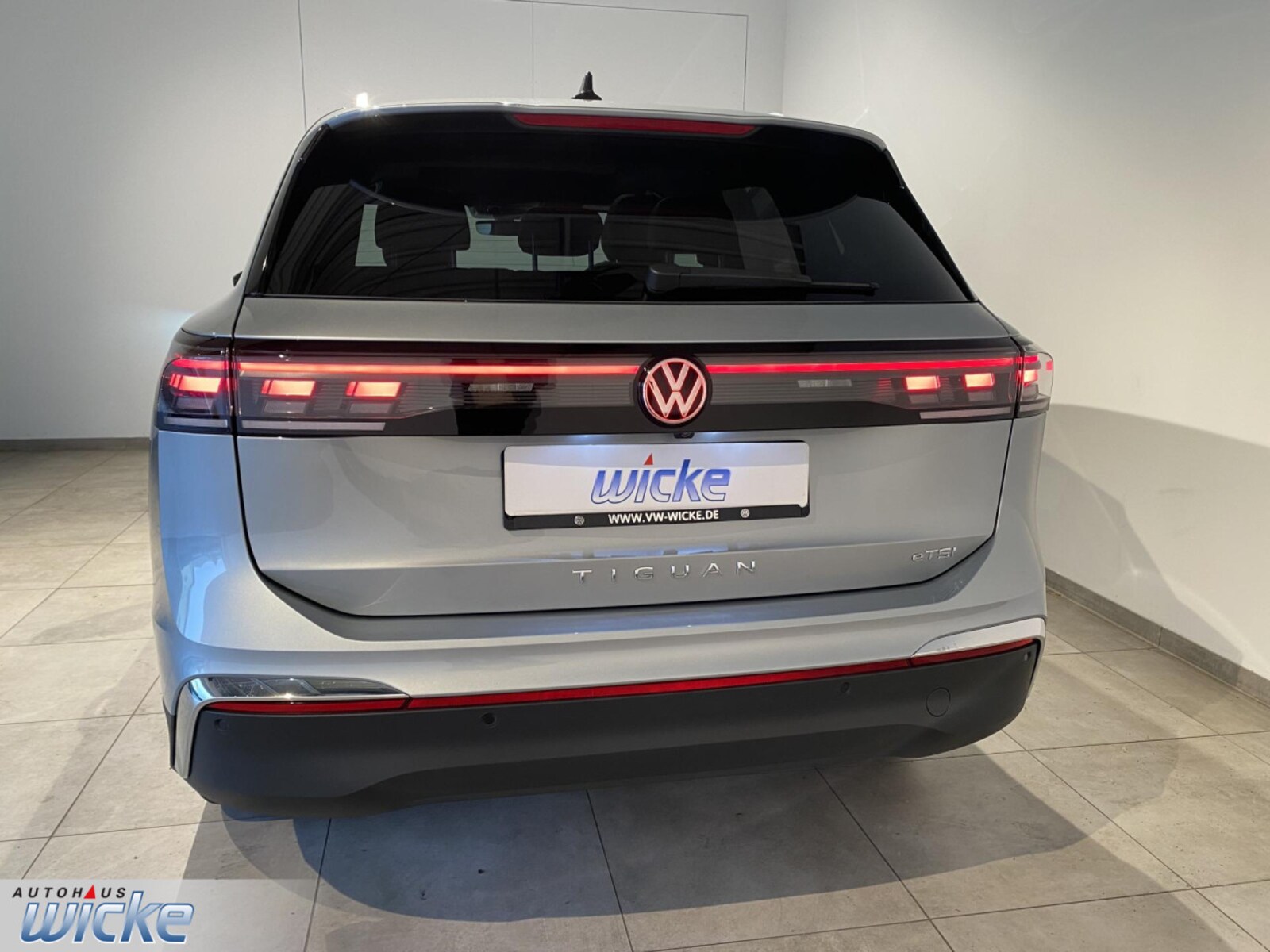 Volkswagen Tiguan – Bild 8