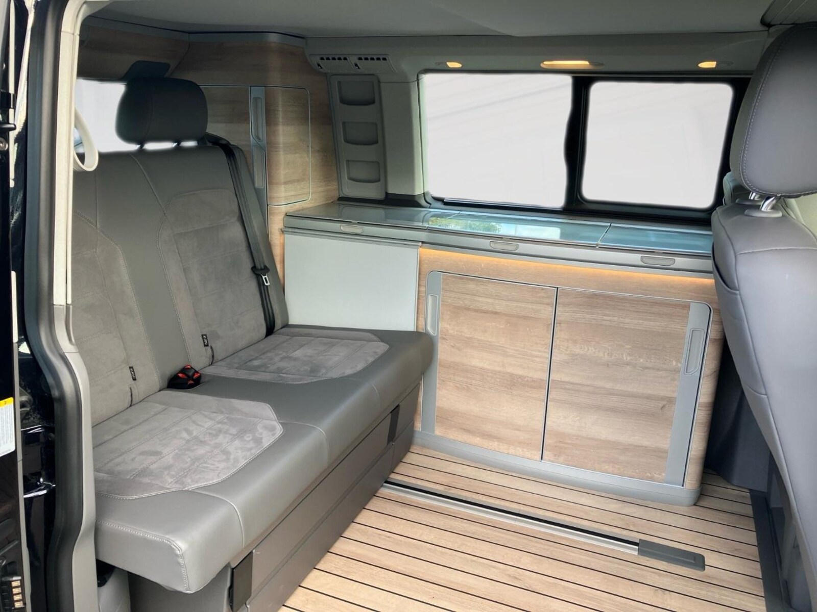 Volkswagen T6.1 California – Bild 10