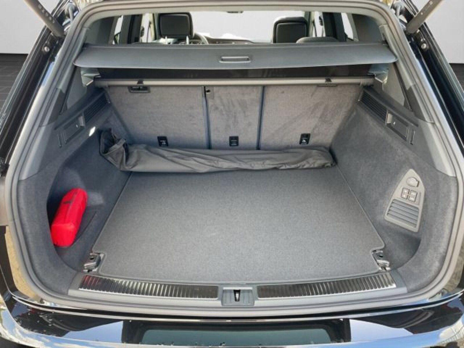 Volkswagen Touareg – Bild 15