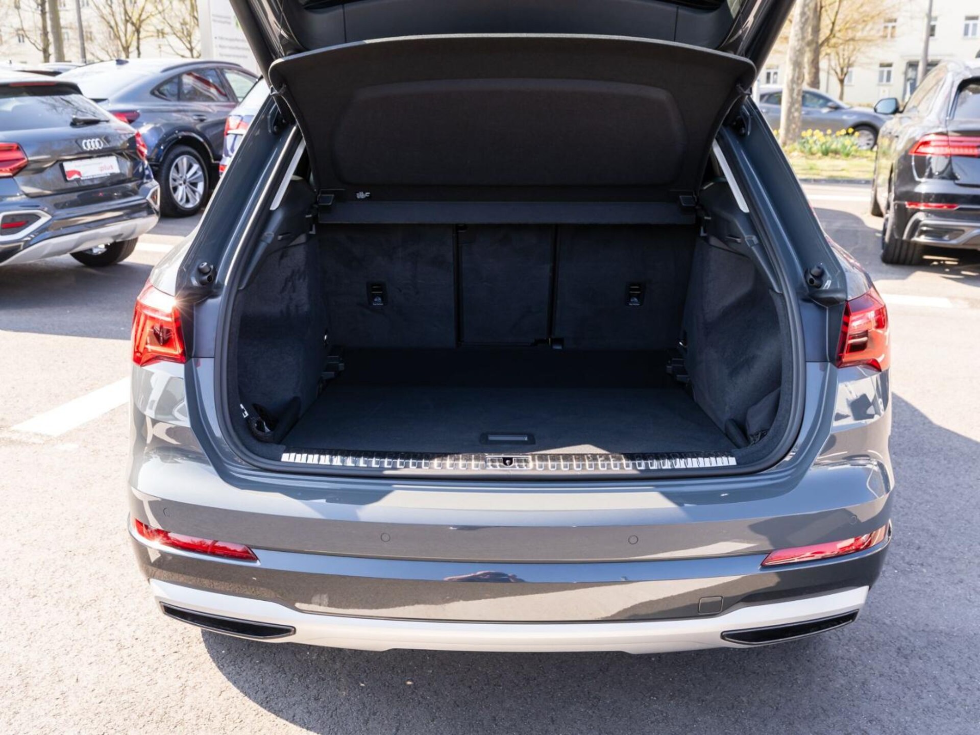 Audi Q3 SUV advanced