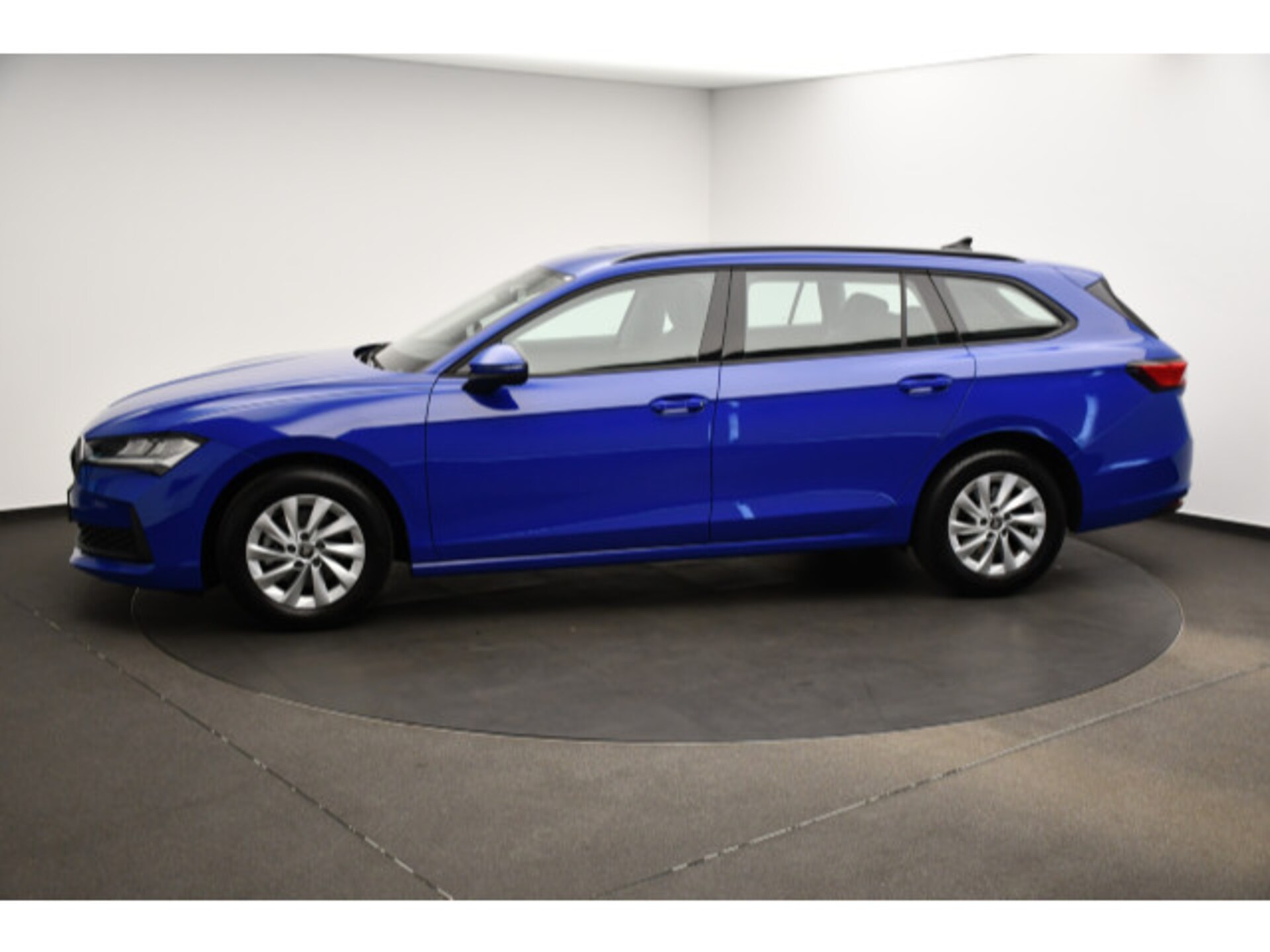 Skoda Superb Combi Essence