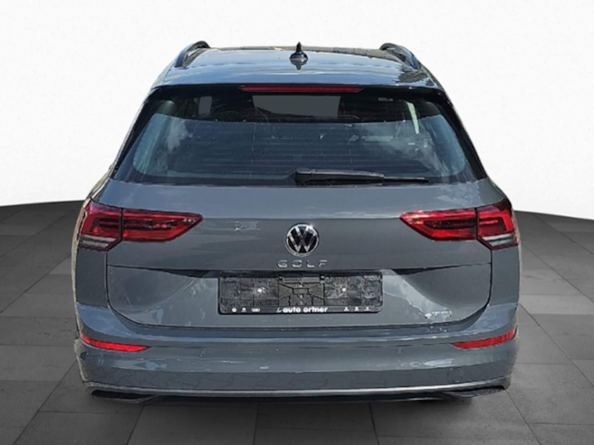 Volkswagen Golf Variant Life