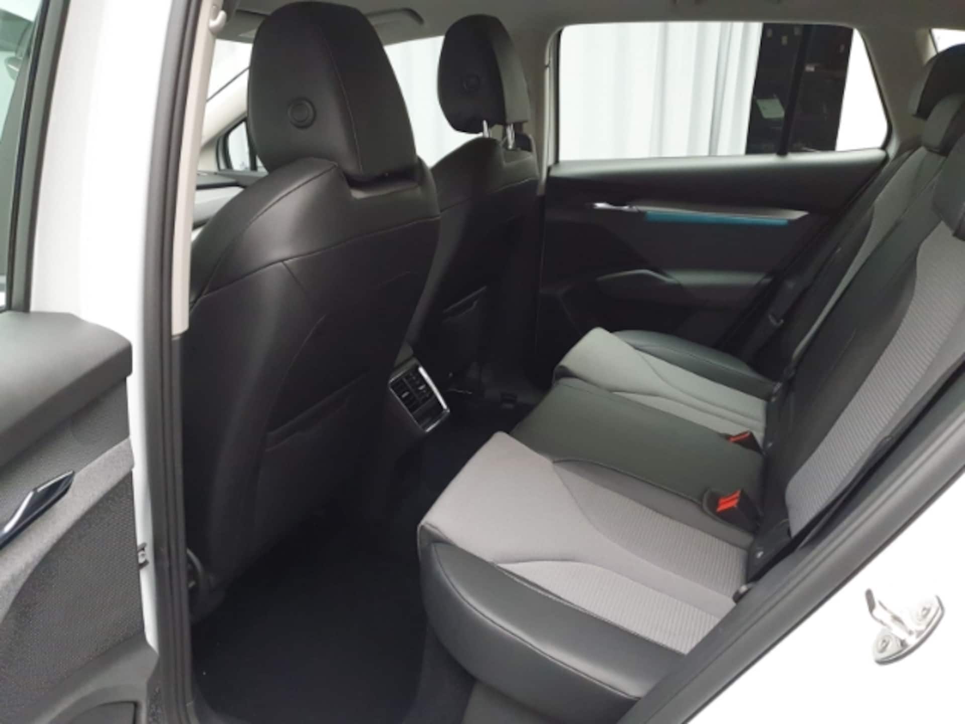 Skoda Enyaq 50