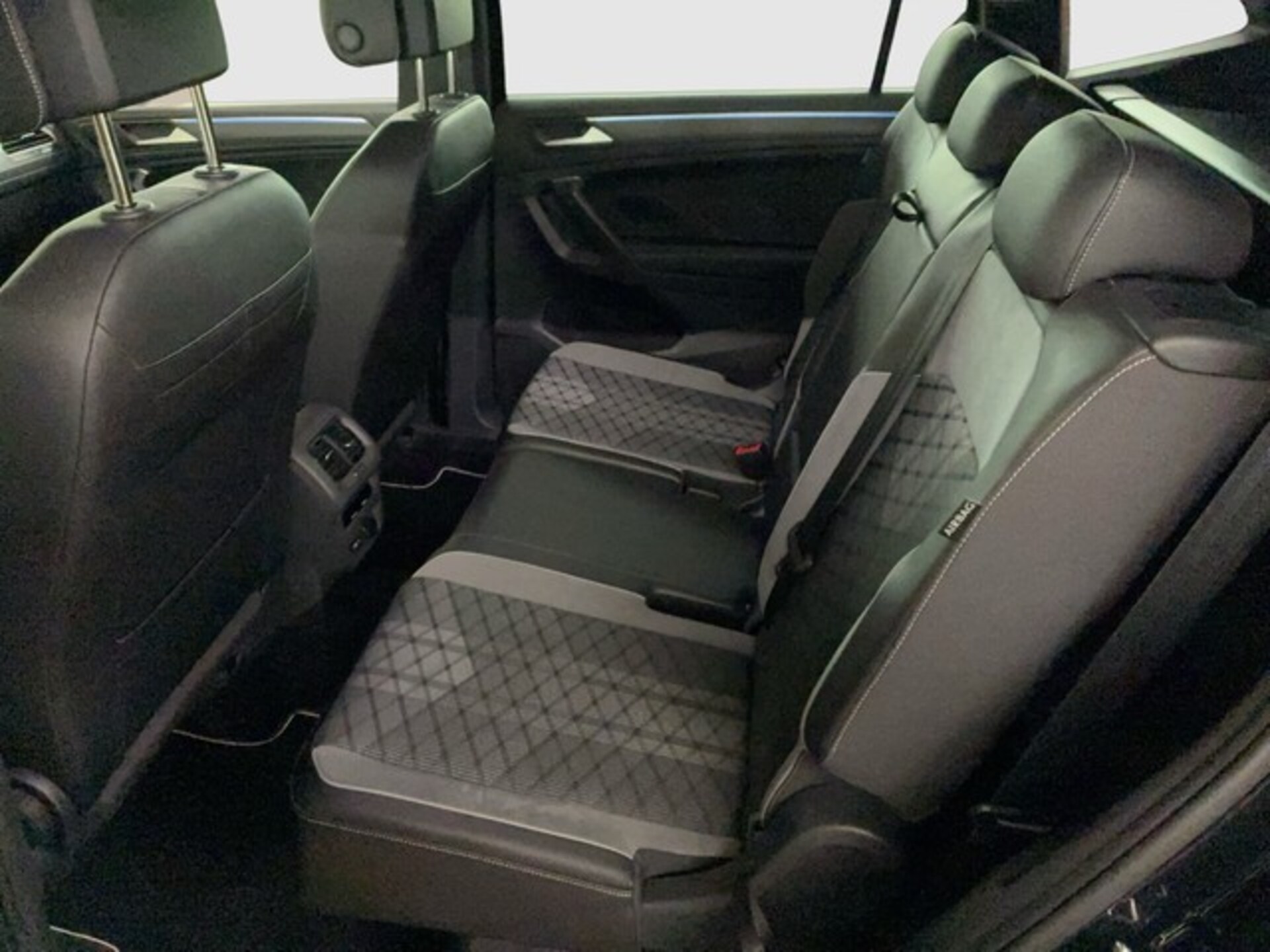 Volkswagen Tiguan Allspace R-Line