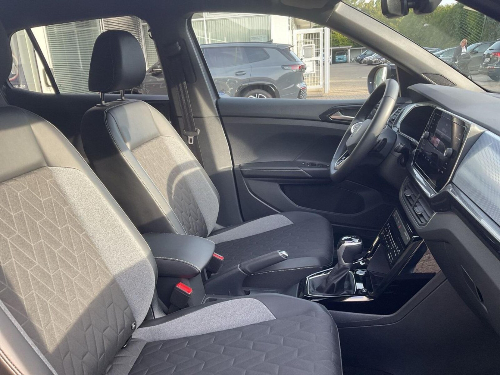 Volkswagen T-Cross – Bild 11