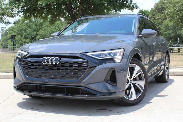 2024 Audi Q8 e-tron