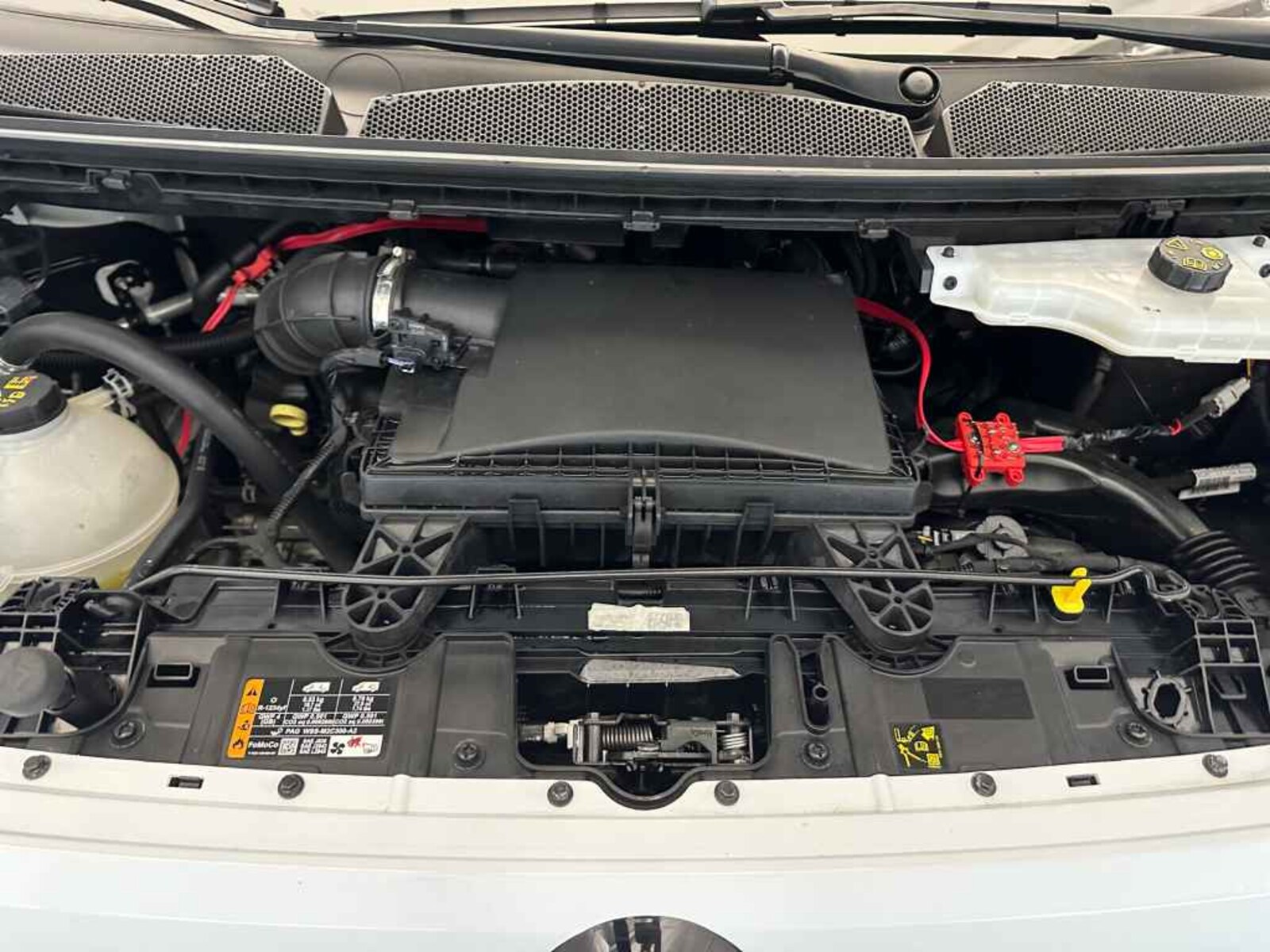 Volkswagen Transporter Kasten kurzer Radstand – Bild 17