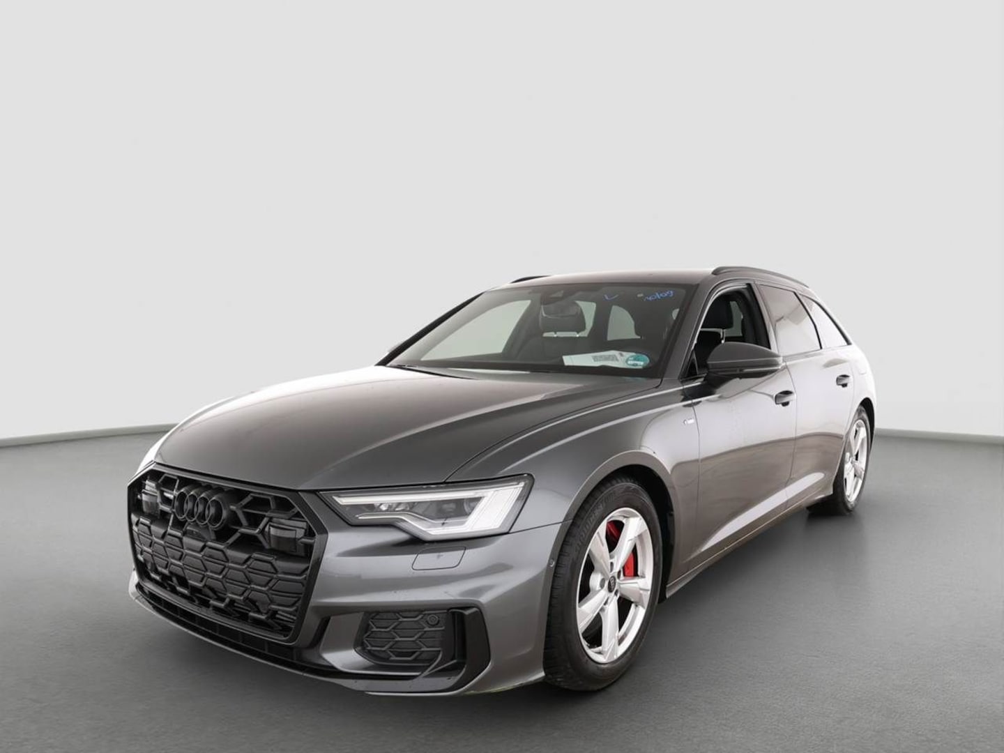 Bild über Audi A6 Avant TFSI e S line 55 TFSI e quattro S tronic - für weitere Informationen kontaktieren Sie den Audi Partner