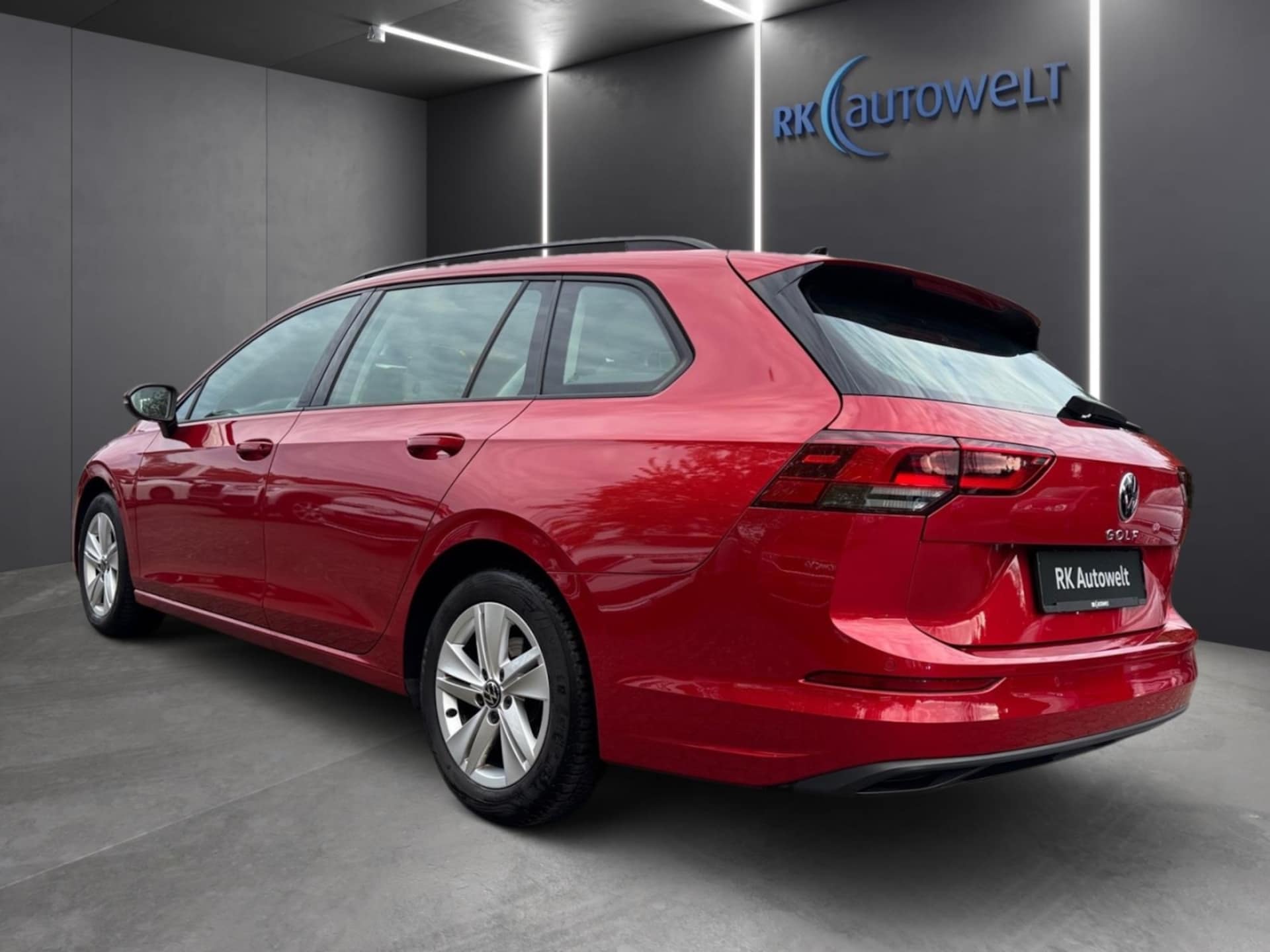 Volkswagen Golf Variant Life