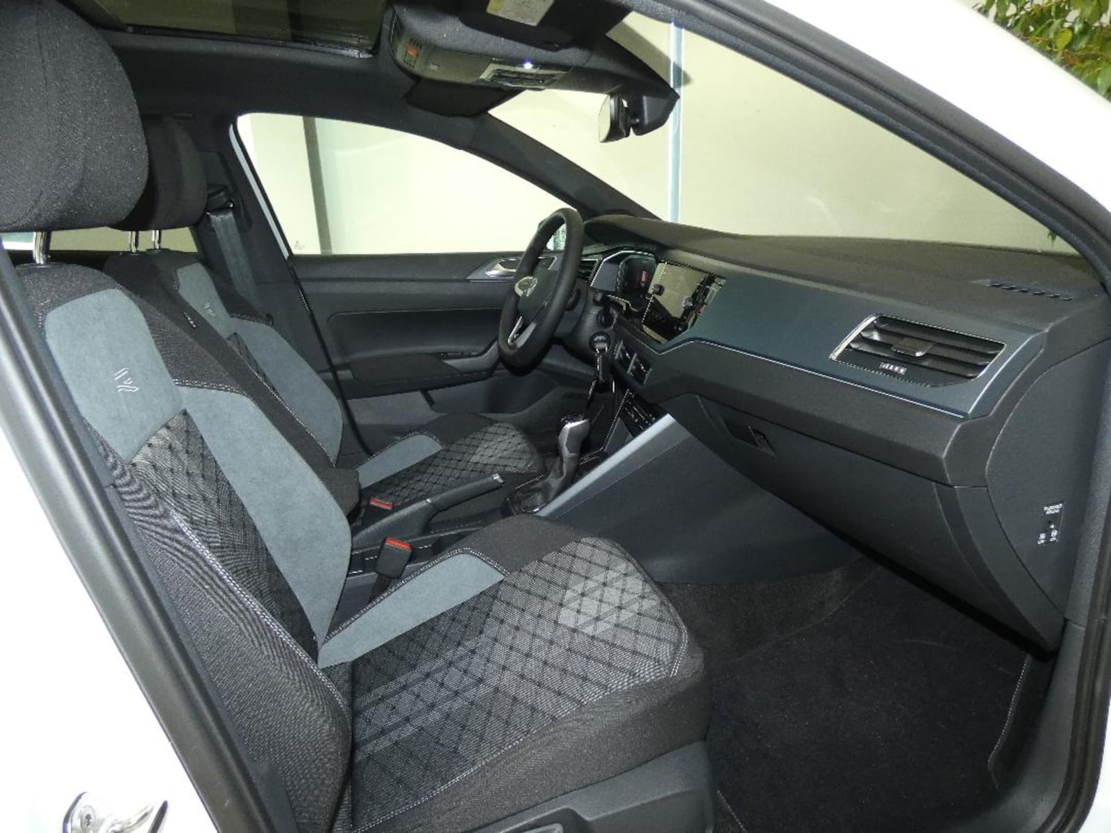 Volkswagen Polo – Bild 14