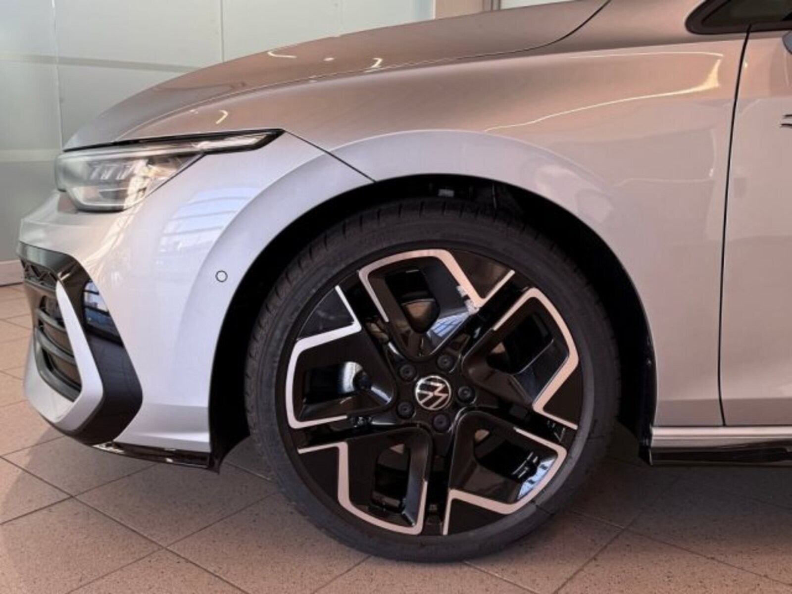 Volkswagen Golf – Bild 4