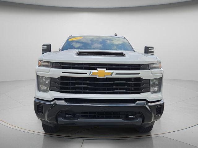 2024 Chevrolet Silverado