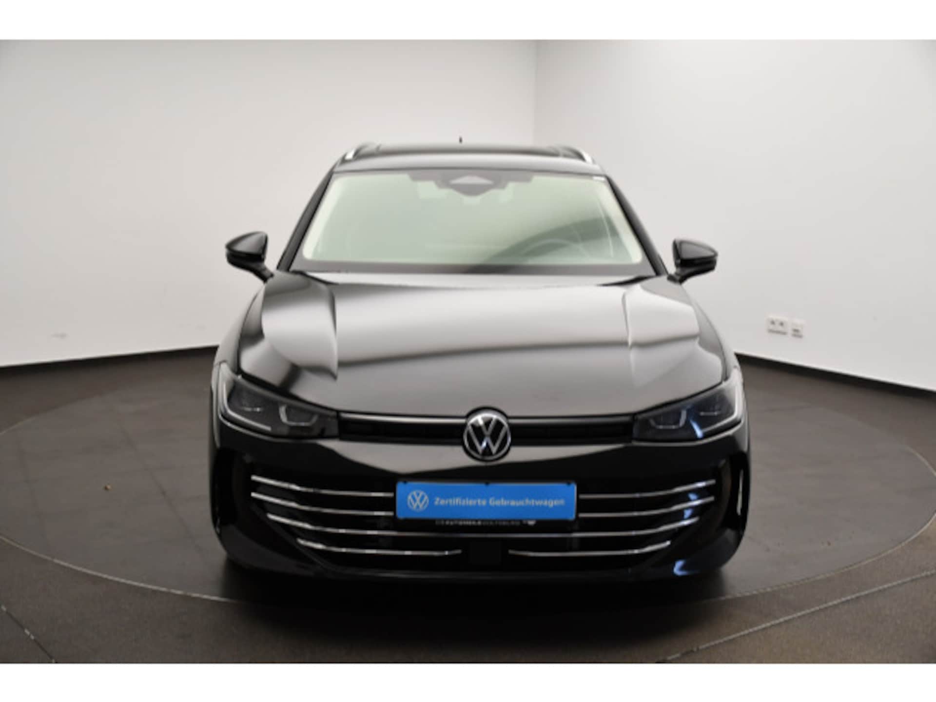 Volkswagen Passat Elegance