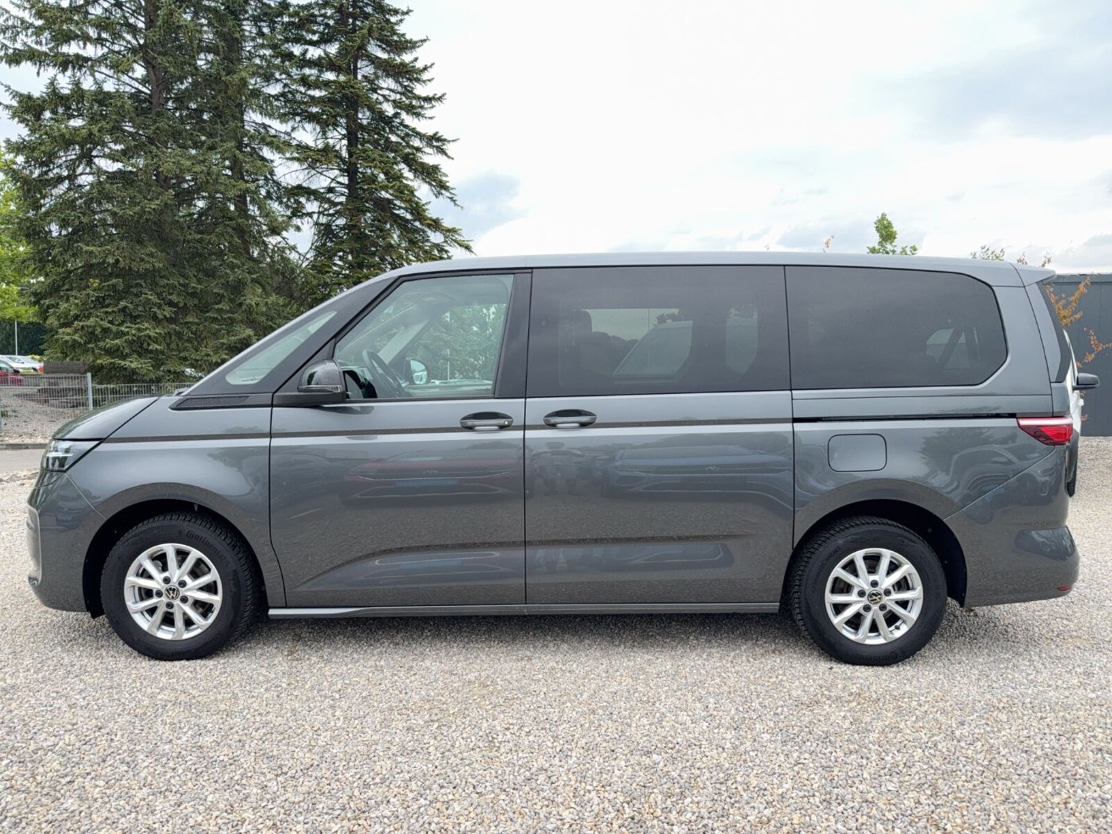 Volkswagen Multivan Langversion – Bild 3