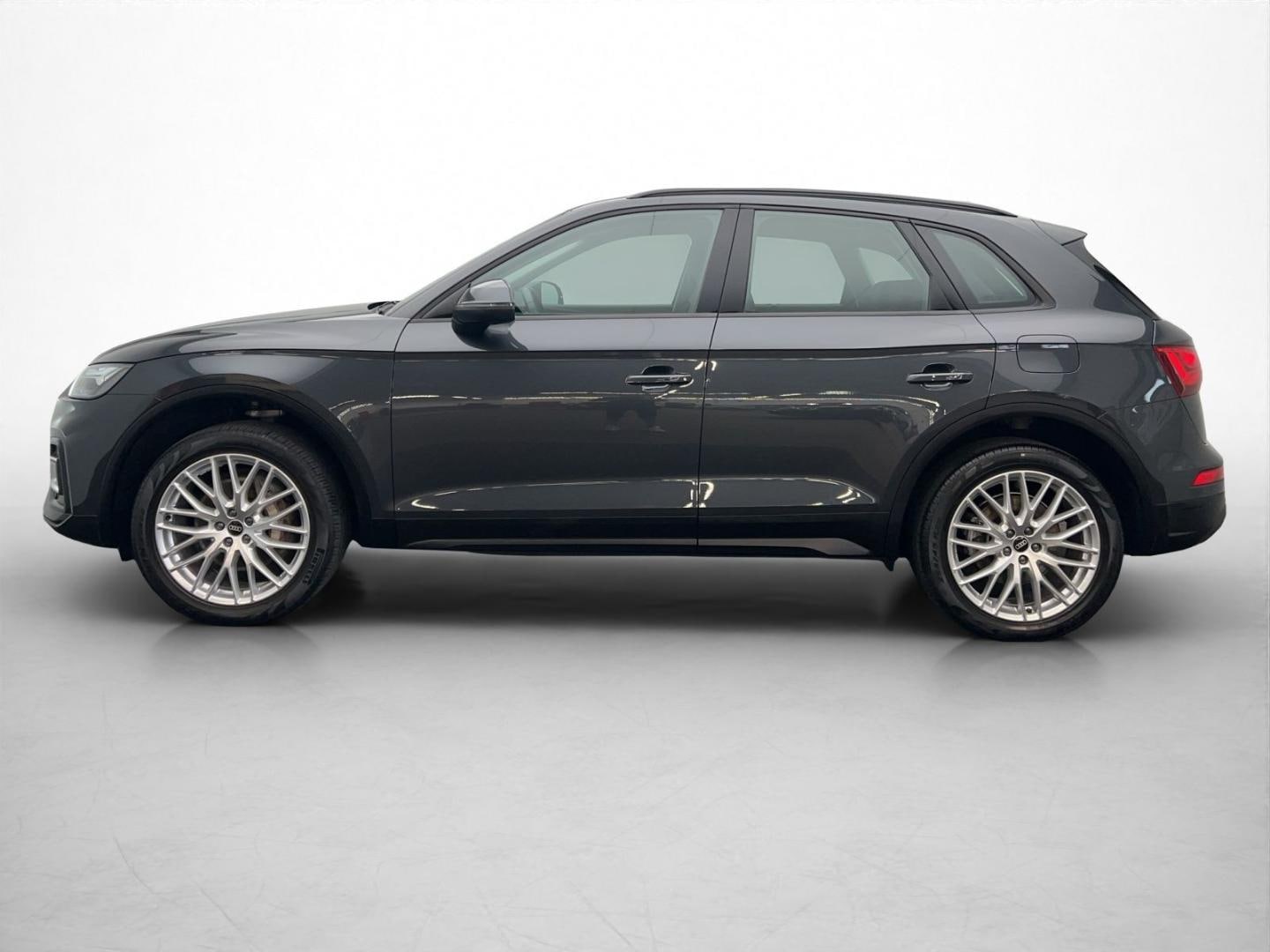 Bild über Audi Q5 TFSI e 50 TFSI e quattro S tronic - für weitere Informationen kontaktieren Sie den Audi Partner