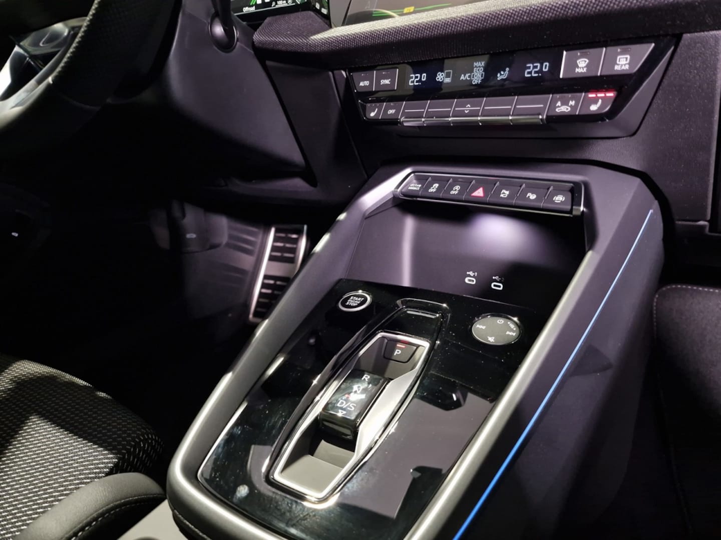 Bild über Audi A3 Sportback TFSI 110 kW S tronic - für weitere Informationen kontaktieren Sie den Audi Partner