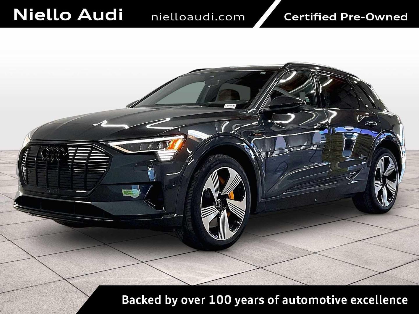 2023 Audi e-tron 95 kWh Premium Plus quattro's photo