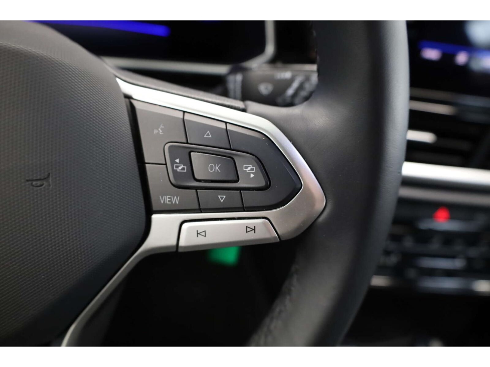 Volkswagen T-Roc – Bild 12